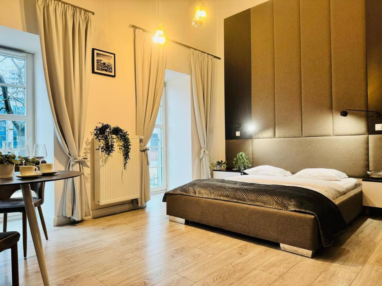 Absyntapartments 24 Rynek Wrocław Eksteriør billede